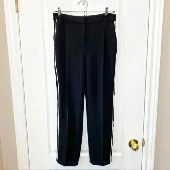 Topshop Trousers Relaxed Fit Pleated Pants Black White Side Stripe  Size 4 NWOT - Picture 6 of 14